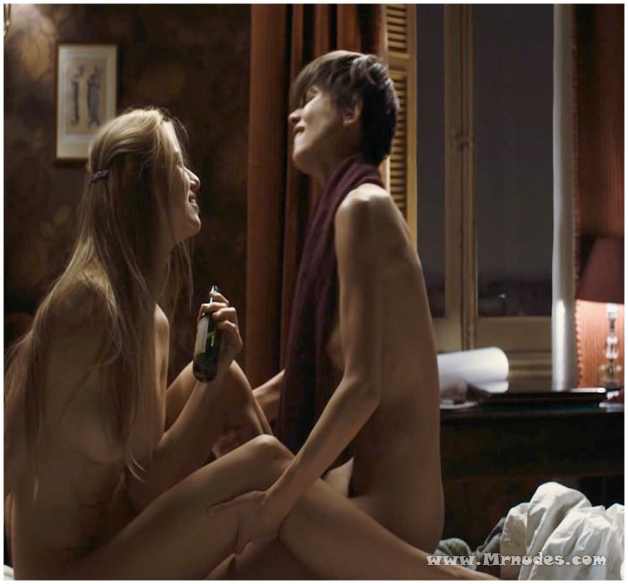 Elena anaya naked.
